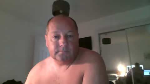 Snapshot of spidey1051a chatting on October 12, 8:13 am spidey1051a online show from October 12, 8:13 am