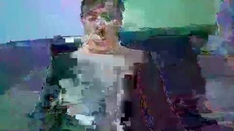 Snapshot of spkieeb28 chatting on December 3, 12:02 am Jameslux online show from December 3, 12:02 am