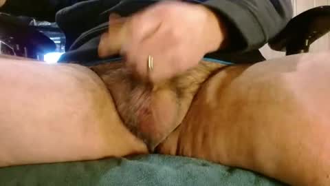 Splash Man online show from February 7, 5:51 pm