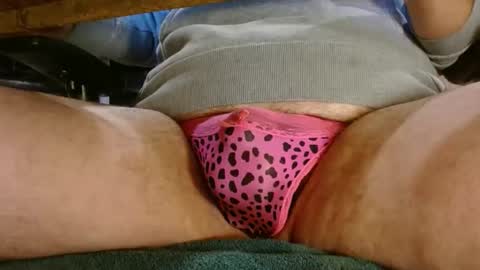 Splash Man online show from November 6, 3:57 pm