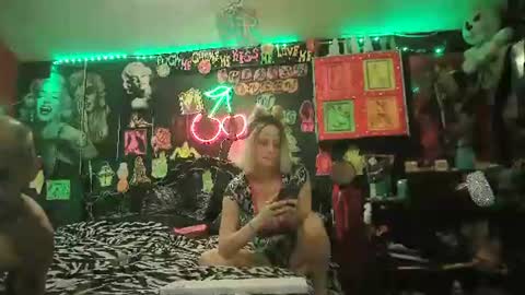 Daddy  His Splash Queen online show from June 30, 3:29 am