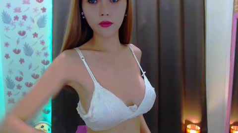 Kimmy online show from December 2, 9:35 am