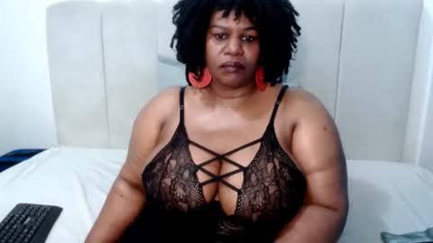 SplendidTalitha online show from July 5, 8:10 am