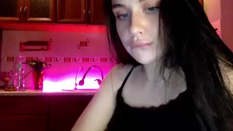 spoil9evangeline online show from March 12, 6:33 pm