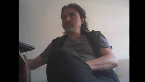 Snapshot of spoiled48 chatting on April 6, 11:33 am Spoiled online show from April 6, 11:33 am