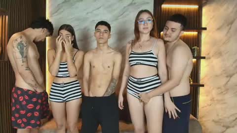 spoiledprincess_ online show from June 1, 1:02 pm