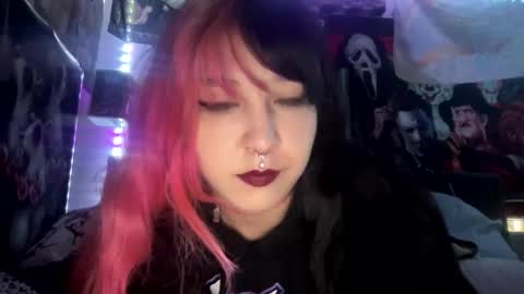 Pixie online show from September 9, 4:06 pm