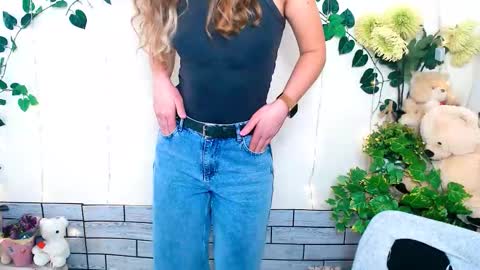 Karina online show from March 13, 9:38 am