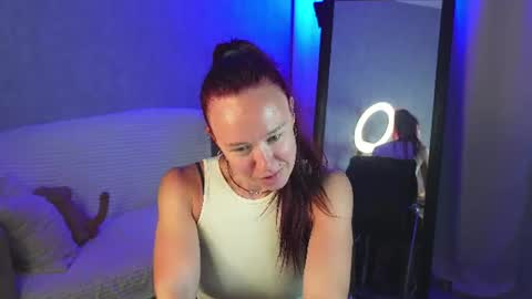 Snapshot of spoty_kate chatting on June 25, 1:49 am Spoty Kate online show from June 25, 1:49 am