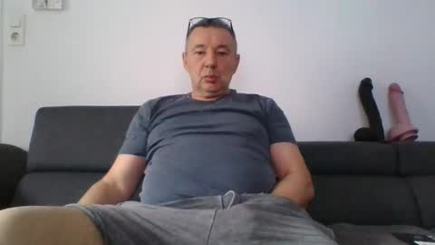 spring online show from February 7, 11:14 am