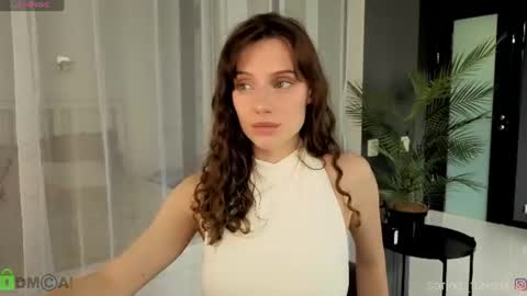 Lily  my new acc3 online show from June 15, 12:18 pm