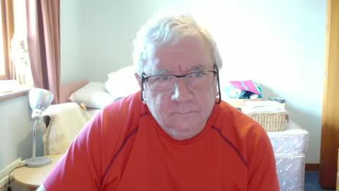 springtine online show from June 20, 10:51 am