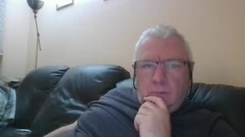 springtine online show from July 2, 11:44 pm