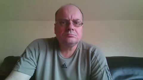 Snapshot of spritzer47 chatting on May 3, 9:26 am spritzer47 online show from May 3, 9:26 am