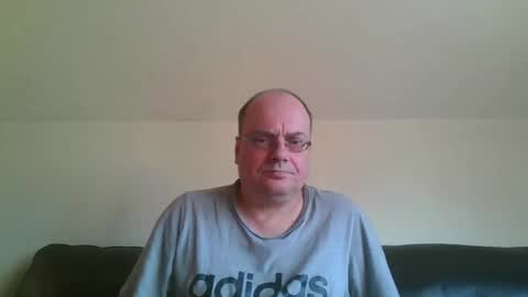Snapshot of spritzer47 chatting on May 9, 9:03 am spritzer47 online show from May 9, 9:03 am