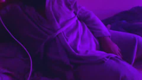 Snapshot of sprmssvblckhl chatting on December 27, 10:45 am Your Favorite Holes Favorite Hole online show from December 27, 10:45 am