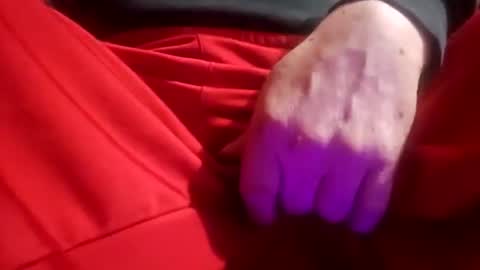 Snapshot of spunfun4269 chatting on December 17, 8:21 pm spunfun4269 online show from December 17, 8:21 pm