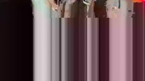 Snapshot of squeesa chatting on March 25, 8:20 am Sash online show from March 25, 8:20 am