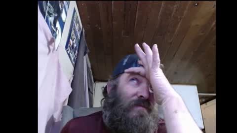 Snapshot of squegly chatting on November 6, 8:15 am Bryan online show from November 6, 8:15 am