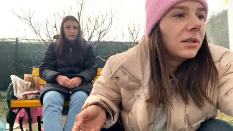 My name is Maya Lush is activeThere are legends that in this room all your wishes can come true  Private is Open online show from December 18, 1:12 pm