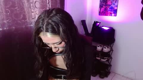  HELLO WELCOME MY NAME IS CHARLOTTE OY A NEW GIRL   online show from October 26, 4:24 pm