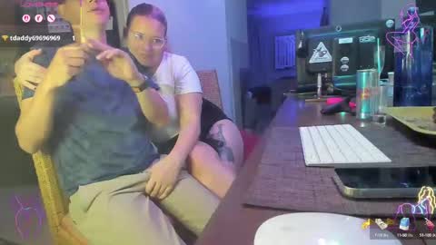 Roxy Day  Mossimo Knight online show from September 28, 4:40 am