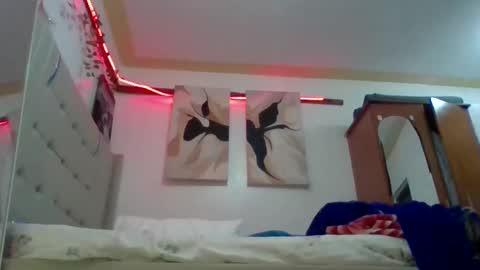 Juicy online show from June 7, 11:36 am