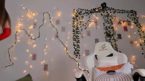 Snapshot of squirtsparkle chatting on September 30, 5:18 pm Vanessa online show from September 30, 5:18 pm