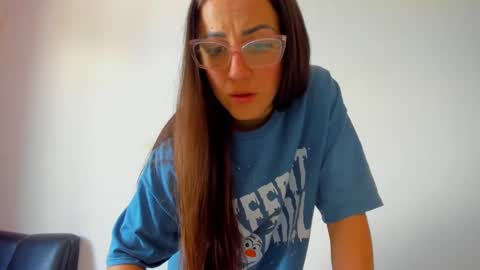 Tati online show from January 16, 3:35 pm