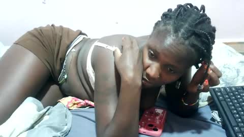 squirtypussie online show from July 22, 4:37 am