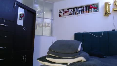 sr_porn01 online show from January 23, 2:39 pm