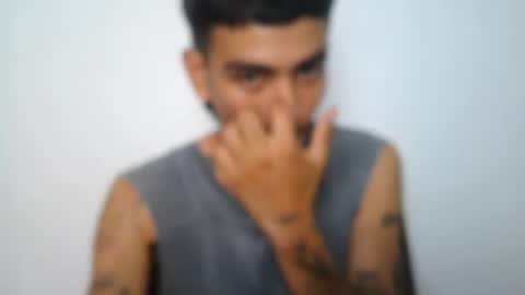 Snapshot of srcejotas chatting on February 28, 9:23 pm sorry mom online show from February 28, 9:23 pm
