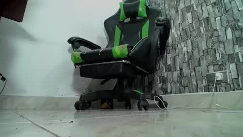 sr master cum its my old account online show from January 16, 5:00 am