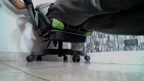 sr master cum its my old account online show from January 27, 5:04 pm