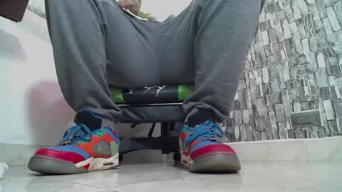 sr master cum its my old account online show from January 28, 2:21 pm