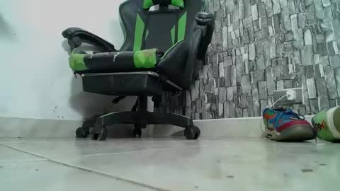 sr master cum its my old account online show from January 29, 7:25 am