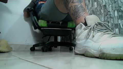sr master cum its my old account online show from February 16, 12:52 am