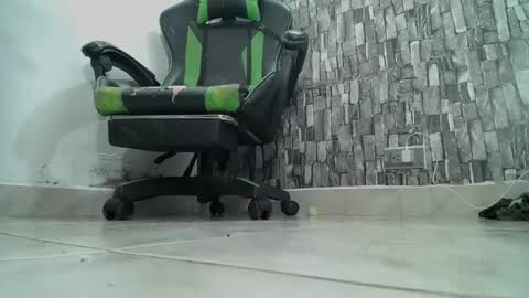 sr master cum its my old account online show from February 26, 6:47 am
