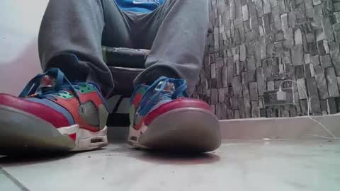 sr master cum its my old account online show from March 2, 4:53 pm