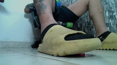 sr master cum its my old account online show from March 9, 2:39 am
