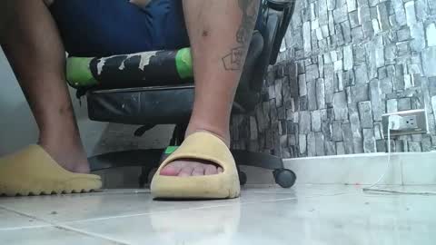 sr master cum its my old account online show from September 13, 6:40 pm