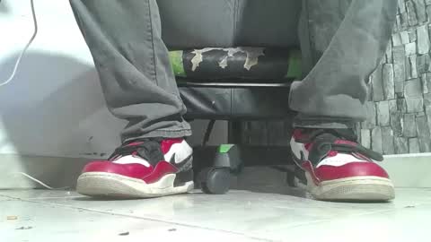 sr master cum its my old account online show from December 4, 2:32 am