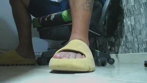 sr master cum its my old account online show from March 18, 4:37 am