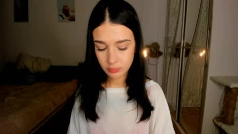 Snapshot of ssash1mii chatting on March 18, 8:34 pm Hey guys i miss you so much online show from March 18, 8:34 pm