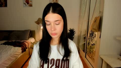 Snapshot of ssash1mii chatting on March 30, 8:43 pm Hey guys i miss you so much online show from March 30, 8:43 pm