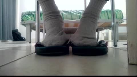 ssenzo online show from December 3, 9:56 pm