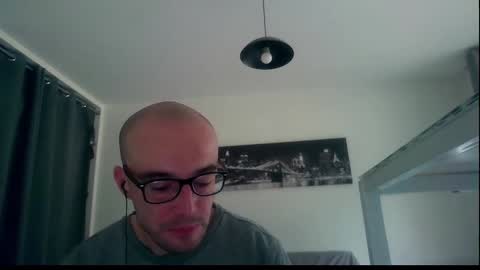 ssenzo online show from December 8, 9:46 am