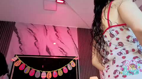 Snapshot of ssexcouple chatting on April 6, 11:33 am Try my private online show from April 6, 11:33 am