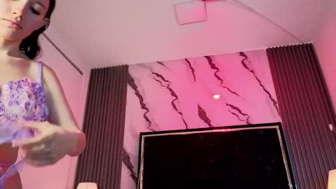 Snapshot of ssexcouple chatting on April 22, 10:39 am Try my private online show from April 22, 10:39 am