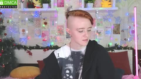 Agatha online show from December 4, 3:32 pm